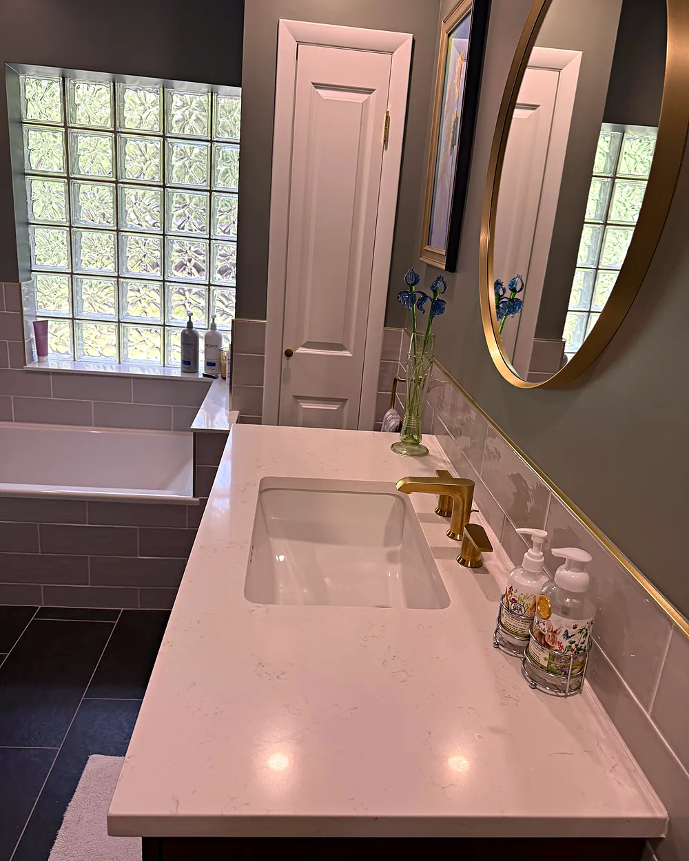 Bathroom vanity and mirror, house cleaning in Kinnelon, NJ